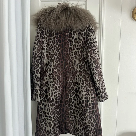 Leopard Print Faux Fur-Trim Trench Coat - Brown - Picture 4 of 5
